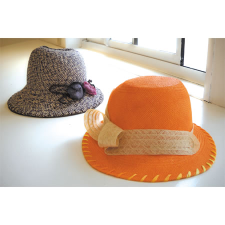 スソアキコ 帽子展 夏の麦わら帽子: 美術展覧会情報